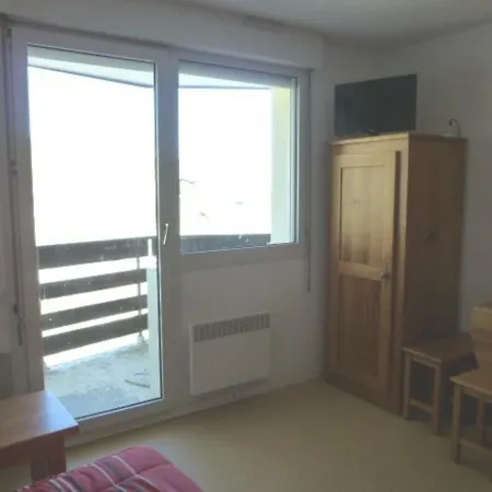 Apartment Au Pied Des Pistes - 4 Pers, Parking, Ascenseur - Fr-1-602-38